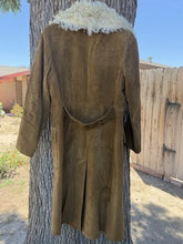 Load image into Gallery viewer, Vintage Rare Jeno de Paris Mid-length Trench Suede Coat -Tibetan Lamb Fur
