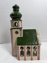 Charger l'image dans la galerie, Vintage Leyk Lichthäuser "Barock-Kirche" Hand-Painted Ceramic Church Tea Light Holder — Green, Signed
