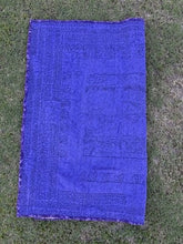 Load image into Gallery viewer, Vintage Handmade Cotton Throw Quilt — Bluebirds on the Bend, 47” x 54”, USA
