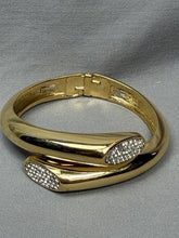 Charger l'image dans la galerie, Vintage Trifari Signed Gold-Tone Rhinestone Cuff Bracelet | Made in USA
