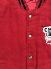 Charger l'image dans la galerie, 90s Vintage Chicago Bulls NBA Varsity Bomber Jacket by Sportsline – Men's Large
