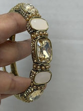 Charger l'image dans la galerie, Heidi Daus "Grand Slam" Crystal Deco Bracelet in a pink and champagne colorway.
