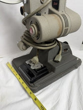 Charger l'image dans la galerie, Vintage 1950s DeJur 8mm Home Movie Projector Model 1000 — AS-IS, Not Tested
