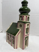 Charger l'image dans la galerie, Vintage Leyk Lichthäuser "Barock-Kirche" Hand-Painted Ceramic Church Tea Light Holder — Green, Signed
