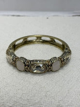 Charger l'image dans la galerie, Heidi Daus "Grand Slam" Crystal Deco Bracelet in a pink and champagne colorway.
