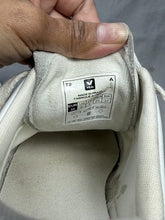 Charger l'image dans la galerie, Veja V-12 Leather Sneakers — Extra White &amp; Sable Pink, Women’s Size 8
