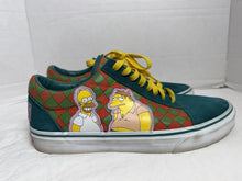 गैलरी व्यूवर में इमेज लोड करें, The Simpsons x Vans Old Skool Moe's Tavern Green Suede Sneakers Size 10
