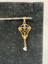Charger l'image dans la galerie, Antique Art Nouveau 10K Gold Blue Sapphire Pearl Lavaliere Pendant Estate Jewlry
