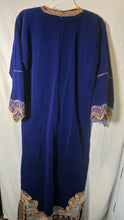 गैलरी व्यूवर में इमेज लोड करें, Hand-Embroidered Navy Velvet Kaftan Dress with Gold &amp; Silver Threadwork, Long Formal Evening Gown
