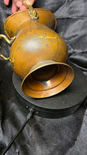 将图片加载到图库查看器，Vintage Copper &amp; Brass Coal Scuttle – Lion Head Handles, Victorian Hearth Bucket

