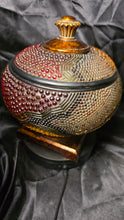 Cargar imagen en el visor de la galería, Ornate Resin Mosaic Lidded Jar – Red &amp; Gold Beaded Decorative Accent Tureen
