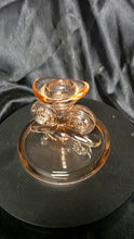将图片加载到图库查看器，Vintage Fostoria Pink Depression Glass Scroll Candlestick Holder
