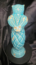 将图片加载到图库查看器，Vintage Blue Crackle Glaze Owl Figurine on Textured Pedestal Base
