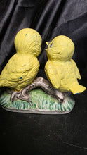将图片加载到图库查看器，Vintage Otagiri Style Yellow Bird Pair Figurine on Branch Base
