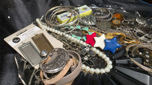 将图片加载到图库查看器，Vintage Costume Jewelry Bundle Lot with Statement Cross Pearls Charms Bundle 1
