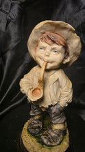 将图片加载到图库查看器，Vintage Italian Boy with Pipe Figurine Gulliver Style Sculpture
