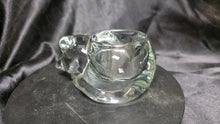Charger l'image dans la galerie, Vintage Clear Glass Sleeping Cat Votive Holder Cozy Curled Kitty Candle Accent
