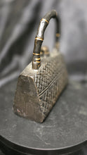 将图片加载到图库查看器，SF Bay Trading Cast Iron Handbag Doorstop Textured Bronze Finish Decor
