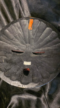 将图片加载到图库查看器，Handcrafted Ghana African Tribal Mask Carved Wood Wall Art Decor

