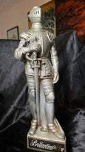 Charger l'image dans la galerie, Vintage Ballantine’s Scotch Whisky Scottish Knight Decanter Palfrey China
