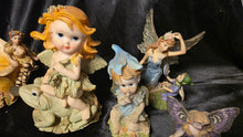 गैलरी व्यूवर में इमेज लोड करें, Vintage Fairy Figurine Collection Bundle Whimsical Fantasy Decor Lot
