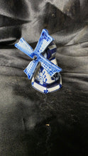 Cargar imagen en el visor de la galería, Vintage Delft Blue Hand Painted Windmill Figurine with Spinning Blades
