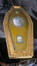 Load image into Gallery viewer, Vintage Mid Century Shadow Box Wall Art Romantic Cameo Frame
