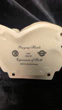 Charger l'image dans la galerie, Bradford Exchange "Praying Hands" Expressions of Faith Porcelain Candle &amp; Prayer Card Holder 2002
