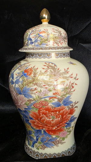 Large TOYO Japan Hand Painted Floral Ginger Jar with Lid Asian Porcelain Temple Jar