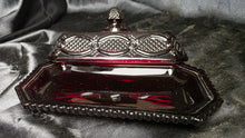 将图片加载到图库查看器，Vintage Avon Cape Cod Ruby Red Glass Covered Butter Dish Trinket Box with Lid
