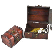 गैलरी व्यूवर में इमेज लोड करें, Wooden Treasure Chest Storage Box
