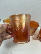 Charger l'image dans la galerie, Antique Fenton Marigold Carnival Glass Orange Tree Mugs Set of 4
