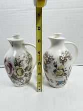 将图片加载到图库查看器，Vintage Nasco Japan Rosevine Ceramic Oil Vinegar Cruet Set Floral Pottery
