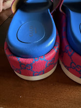 Load image into Gallery viewer, Gucci GG Supreme Pink Platform Slide Sandals Women Size 40.5 734913 Italy
