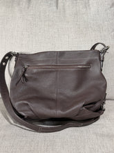 Cargar imagen en el visor de la galería, Coach F15064 Brown Pebbled Leather Convertible Duffle Hobo Shoulder Bag
