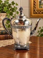 Charger l'image dans la galerie, Antique Silverplated Footed Teapot Victorian Style Hinged Lid USA Post-1940
