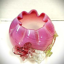 गैलरी व्यूवर में इमेज लोड करें, Antique 1890s Harrach Bohemian Uranium Glass Pink Swirl Flower Vase 4 Inch

