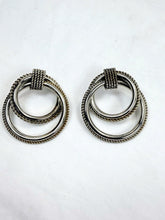 Load image into Gallery viewer, Vintage Two-Tone Textured Rope Door Knocker Clip-On Dangle Earrings USA
