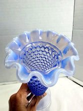 Charger l'image dans la galerie, Vintage 1950s Fenton Purple Opalescent Hobnail Ruffled Footed Glass Vase
