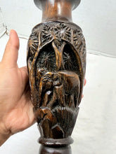 गैलरी व्यूवर में इमेज लोड करें, Vintage Handcrafted Dark Wood Open-Work Safari Elephant Palm Tree Vase
