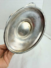 将图片加载到图库查看器，Vintage Silverplate Footed Gravy Boat American Classic Victorian Curved Handle

