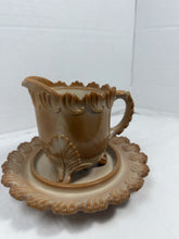 将图片加载到图库查看器，Antique Greentown Chocolate Slag Glass Bracket Creamer &amp; Saucer Set
