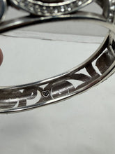 गैलरी व्यूवर में इमेज लोड करें, Vintage Brighton Anahita Scrolled Crystal Hinged Bangle Bracelet Silver Plated
