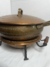 将图片加载到图库查看器，Antique Persian Ghalamzani Hand-Hammered Copper Chafing Dish Food Warmer Set
