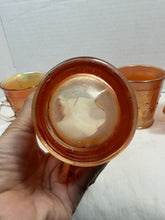 Charger l'image dans la galerie, Antique Fenton Marigold Carnival Glass Orange Tree Mugs Set of 4
