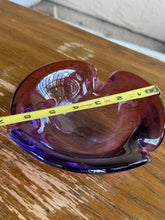 Charger l'image dans la galerie, Vintage Signed Salviati Murano Purple Blue Sommerso Freeform Art Glass Bowl

