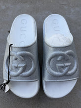 Load image into Gallery viewer, GUCCI Miami Metallic Glitter Interlocking G Platform Slide Sandals Gray Rubber
