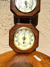 Charger l'image dans la galerie, Vintage Springfield Wood Weather Station Barometer Thermometer Hygrometer
