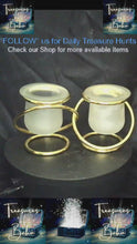 在图库查看器中加载和播放视频，PartyLite Gemini Duo Gold Votive Candle Holders | Frosted Glass Interlocking Rings | Elegant Home Decor
