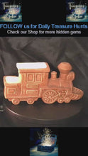 Load and play video in Gallery viewer, Vintage Ceramic Train Planter Figurine – Made in Japan Mid-Century Pottery Collectible
